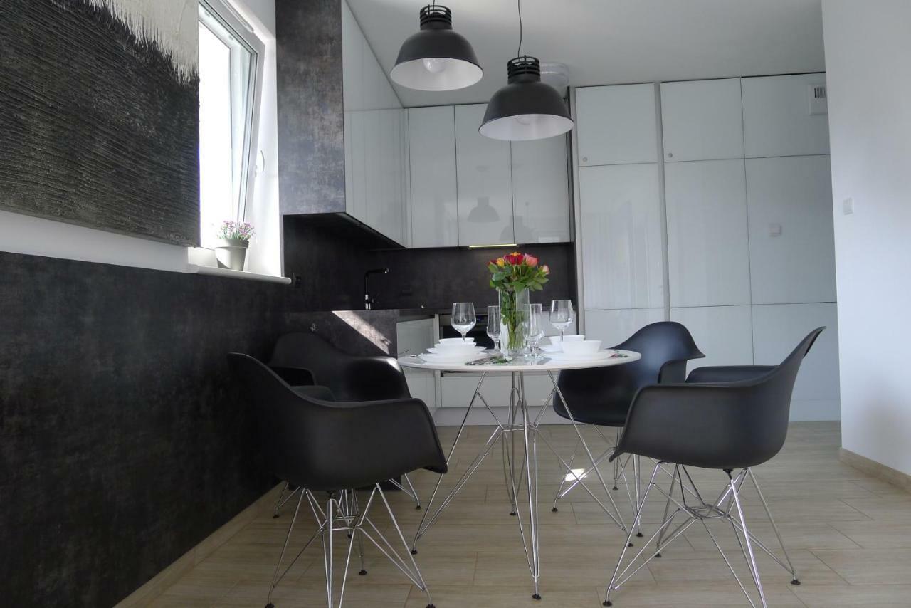 Impresja 42 Apartament Z Garazem Kolobrzeg Luaran gambar