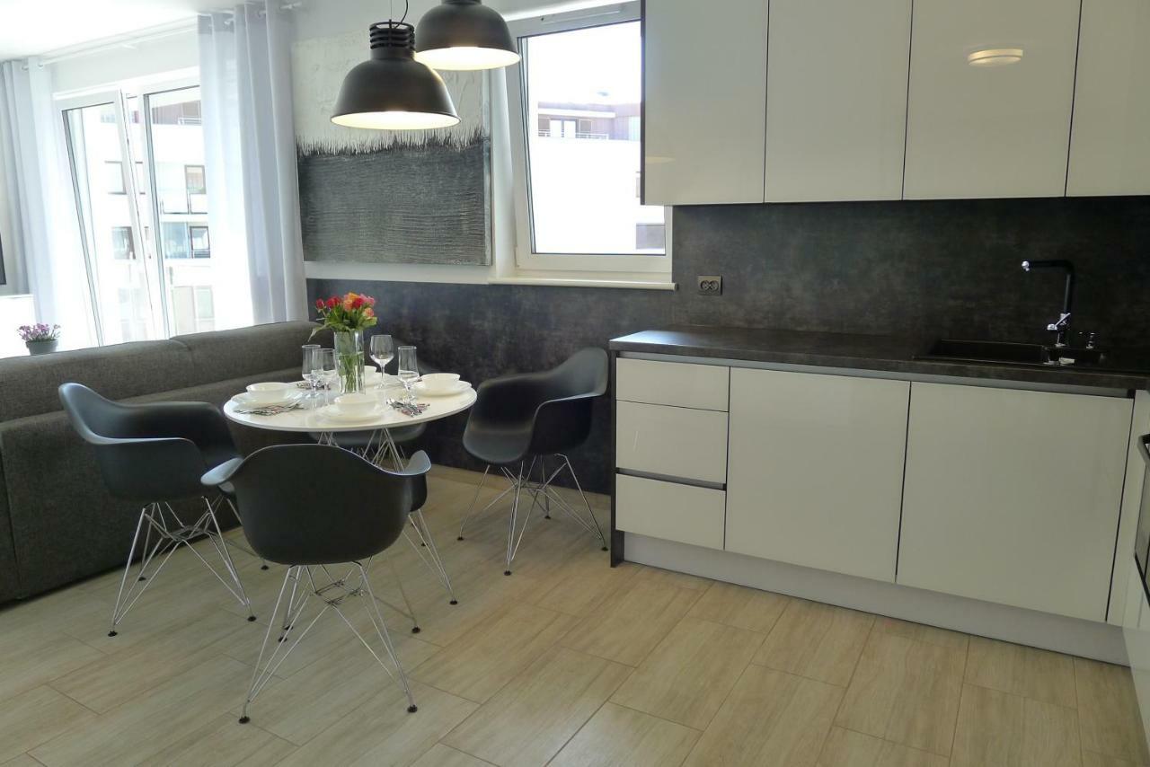 Impresja 42 Apartament Z Garazem Kolobrzeg Luaran gambar
