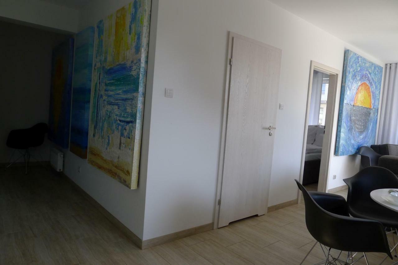 Impresja 42 Apartament Z Garazem Kolobrzeg Luaran gambar
