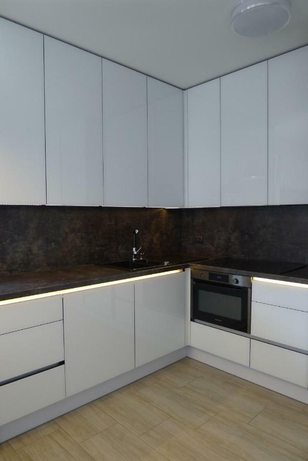 Impresja 42 Apartament Z Garazem Kolobrzeg Luaran gambar