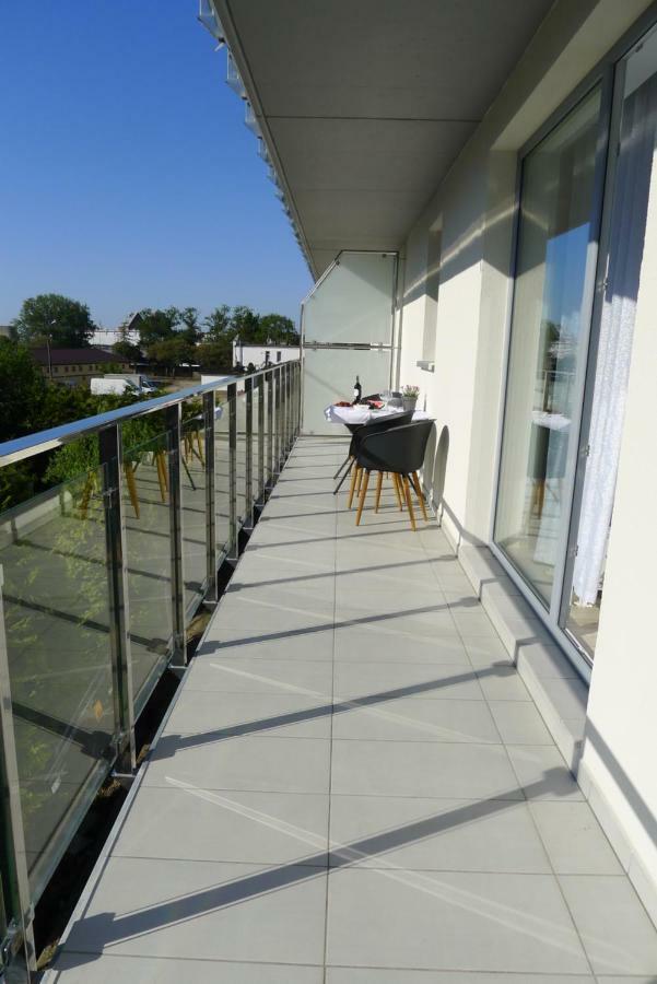 Impresja 42 Apartament Z Garazem Kolobrzeg Luaran gambar